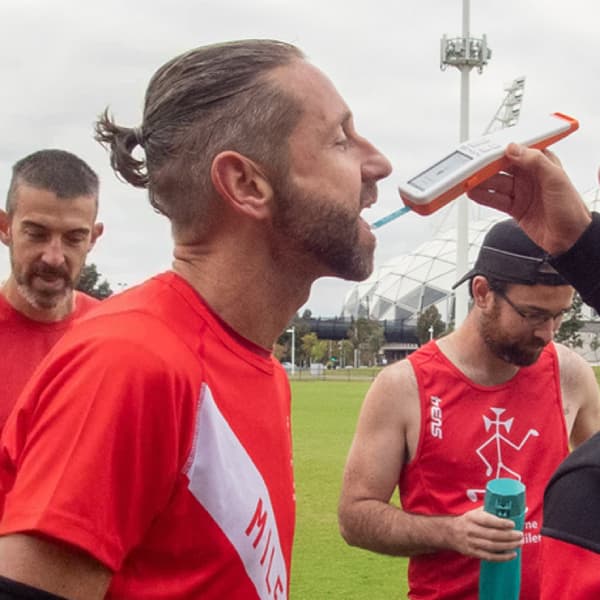 urządzenie umożliwiające szybkie i precyzyjne badanie poziomu nawodnienia organizmu MX3 PRO